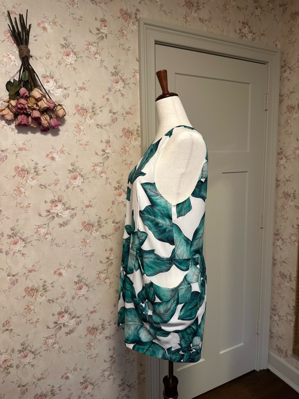 Cameo Collective Second Song Palm Leaf Romper NWT XS Formerly C/MEO Tropical - Picture 3 of 12